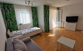 Schöne Ferienwohnung. Nähe Playmobil und Messe Nbg